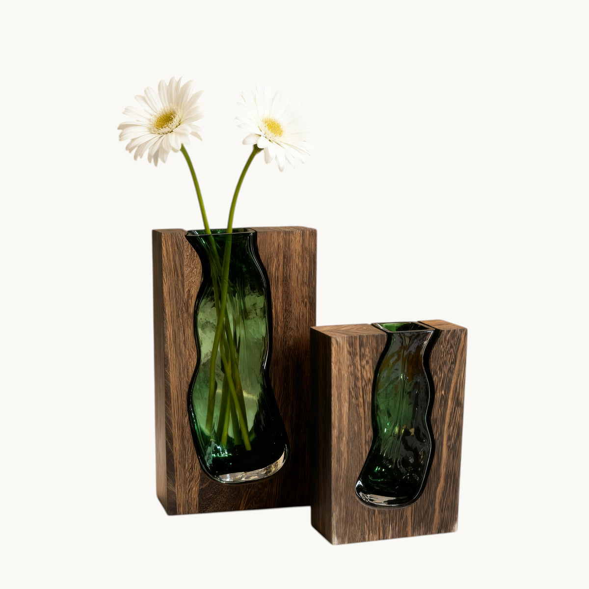 Verde Flow Vase