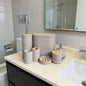 Ensemble d'accessoires de salle de bain avec couvercles en bambou – 8 pièces