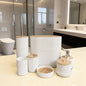 Ensemble d'accessoires de salle de bain avec couvercles en bambou – 8 pièces